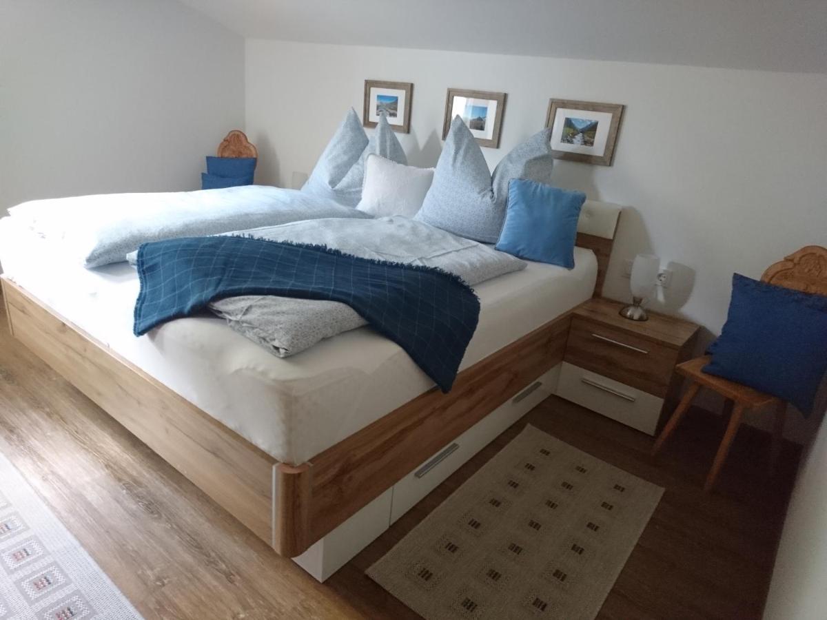 Appartment Lechner Neukirchen am Großvenediger エクステリア 写真